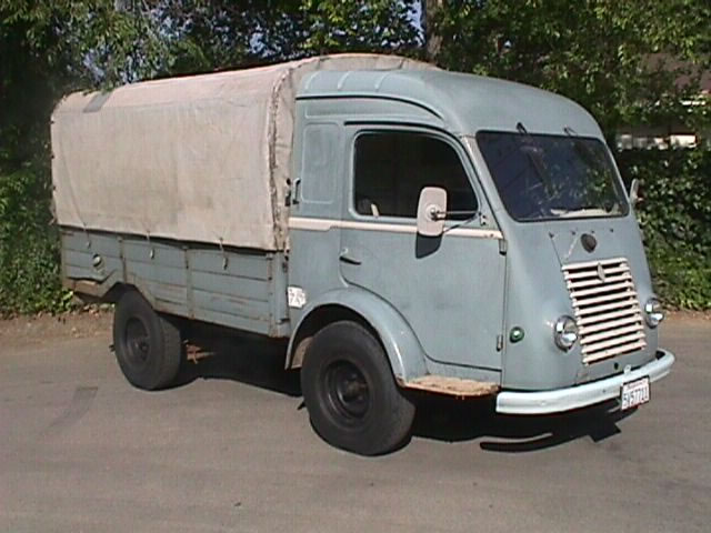 Renault Goelette